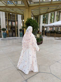 Lale Abaya
