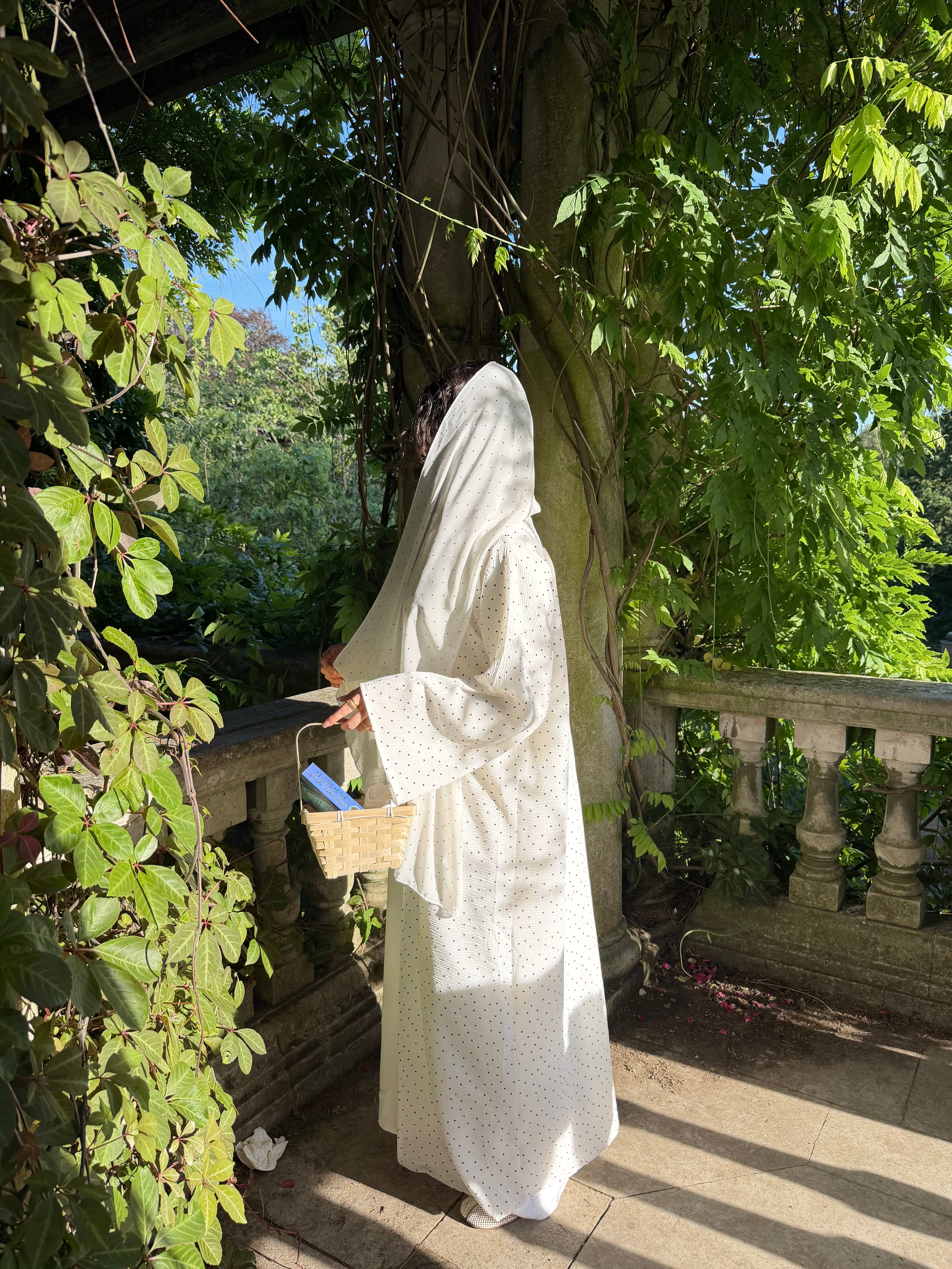 Ivory Dot Abaya
